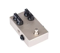 Darkglass Hyper Luminal Hybrid Compressor Pedal -Professional Guitar Store 291644 1535450419384