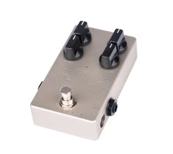 Darkglass Hyper Luminal Hybrid Compressor Pedal -Professional Guitar Store 291645 1535450425135
