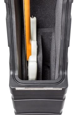 ENKI AMG-2 Electric Bass Case - Hard Case For 2 Bass Guitars - Aircraft Hold Approved 9 ENKI AMG-2 Electric Bass Case - Hard Case For 2 Bass Guitars - Aircraft Hold Approved -Professional Guitar Store 341584 1561729433637