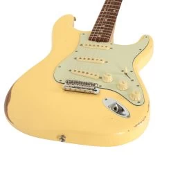 Fender Limited Edition Road Worn '60s Stratocaster In Vintage White 22 Fender Limited Edition Road Worn '60s Stratocaster In Vintage White -Professional Guitar Store 408714 0149834341 FSR2028929