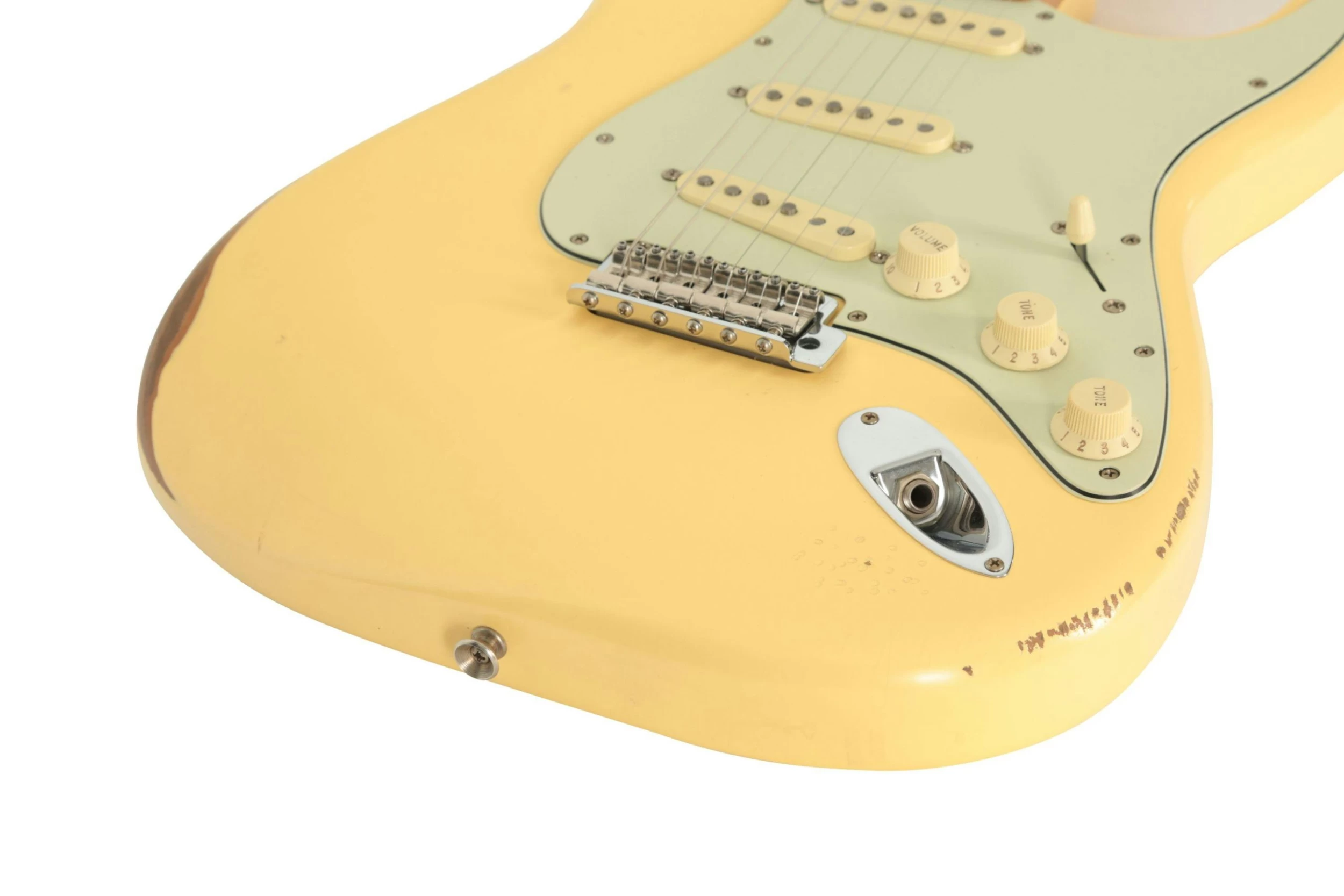 Fender Limited Edition Road Worn '60s Stratocaster In Vintage White 9 Fender Limited Edition Road Worn '60s Stratocaster In Vintage White - Image 9