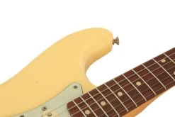 Fender Limited Edition Road Worn '60s Stratocaster In Vintage White 27 Fender Limited Edition Road Worn '60s Stratocaster In Vintage White -Professional Guitar Store 408719 0149834341 FSR20281429