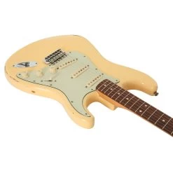 Fender Limited Edition Road Worn '60s Stratocaster In Vintage White 30 Fender Limited Edition Road Worn '60s Stratocaster In Vintage White -Professional Guitar Store 408722 0149834341 FSR20281729