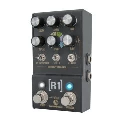 Walrus Audio Mako R1 High-Fidelity Stereo Reverb Pedal -Professional Guitar Store 427980 Walrus Audio Mako R1 High Fidelity Stereo Reverb Pedal Right Angle