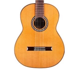 Cordoba C9 CD Solid Cedar With Deluxe Polyfoam Case Acoustic