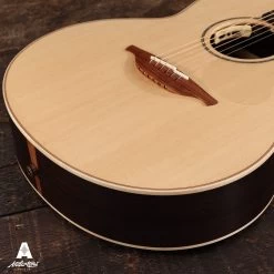 Lowden Stage Edition 32-SE Cutaway Electro-Acoustic Guitar 21 Lowden Stage Edition 32-SE Cutaway Electro-Acoustic Guitar -Professional Guitar Store 474925 2499120281229
