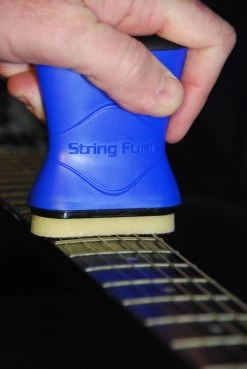MusicNomad String Fuel All In One String Cleaner & Lubricant -Professional Guitar Store 484987 1641468495437