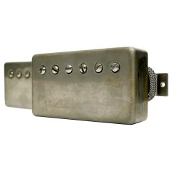 Monty's Guitars Bethnal Green PAF Humbucker Pickup Set In Aged Nickel -Professional Guitar Store 487321 Montys Bethnal Greens Pickup Set Angle