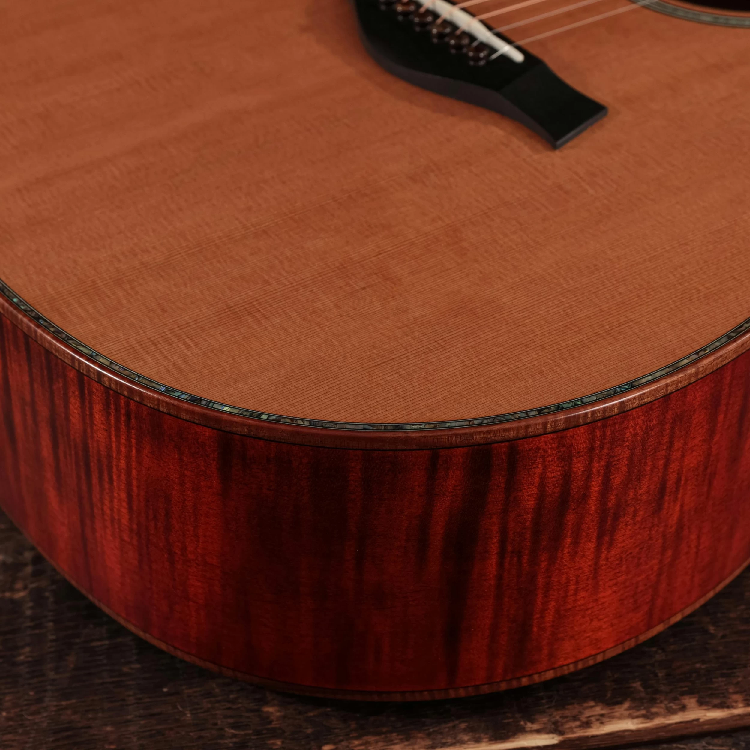 Taylor Custom No.41 - C14ce Maple A Western Red Cedar Acoustic Guitar 11 Taylor Custom No.41 - C14ce Maple A Western Red Cedar Acoustic Guitar - Image 11