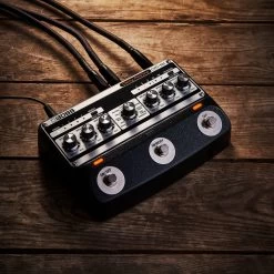 Boss DM-101 Delay Machine Pedal -Professional Guitar Store DM 101 Boss DM 101 Delay Machine Pedal Beauty