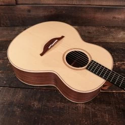 Lowden F-21 Walnut And Sitka Spruce Acoustic Guitar 22 Lowden F-21 Walnut And Sitka Spruce Acoustic Guitar -Professional Guitar Store F 21WA SS2B26855 26855 12