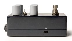 Universal Audio UAFX Orion Tape Echo Delay Pedal 7 Universal Audio UAFX Orion Tape Echo Delay Pedal -Professional Guitar Store GPS ORN universal audio orion guitar pedal side