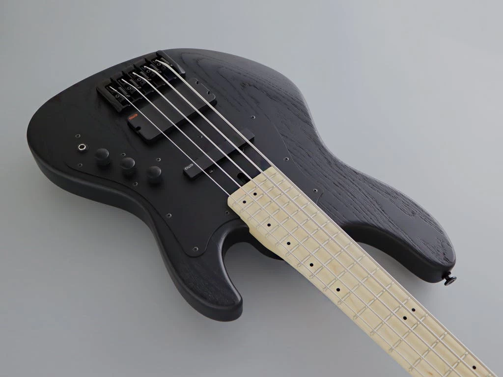 FGN J Standard Mighty Jazz JMJ52ASHDEM 5-String Bass Guitar In Open Pore Black 4 FGN J Standard Mighty Jazz JMJ52ASHDEM 5-String Bass Guitar In Open Pore Black - Image 4