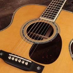 Martin OM-42 Standard Series 000 Acoustic Guitar -Professional Guitar Store OM42RE2B2677392 2677392 8