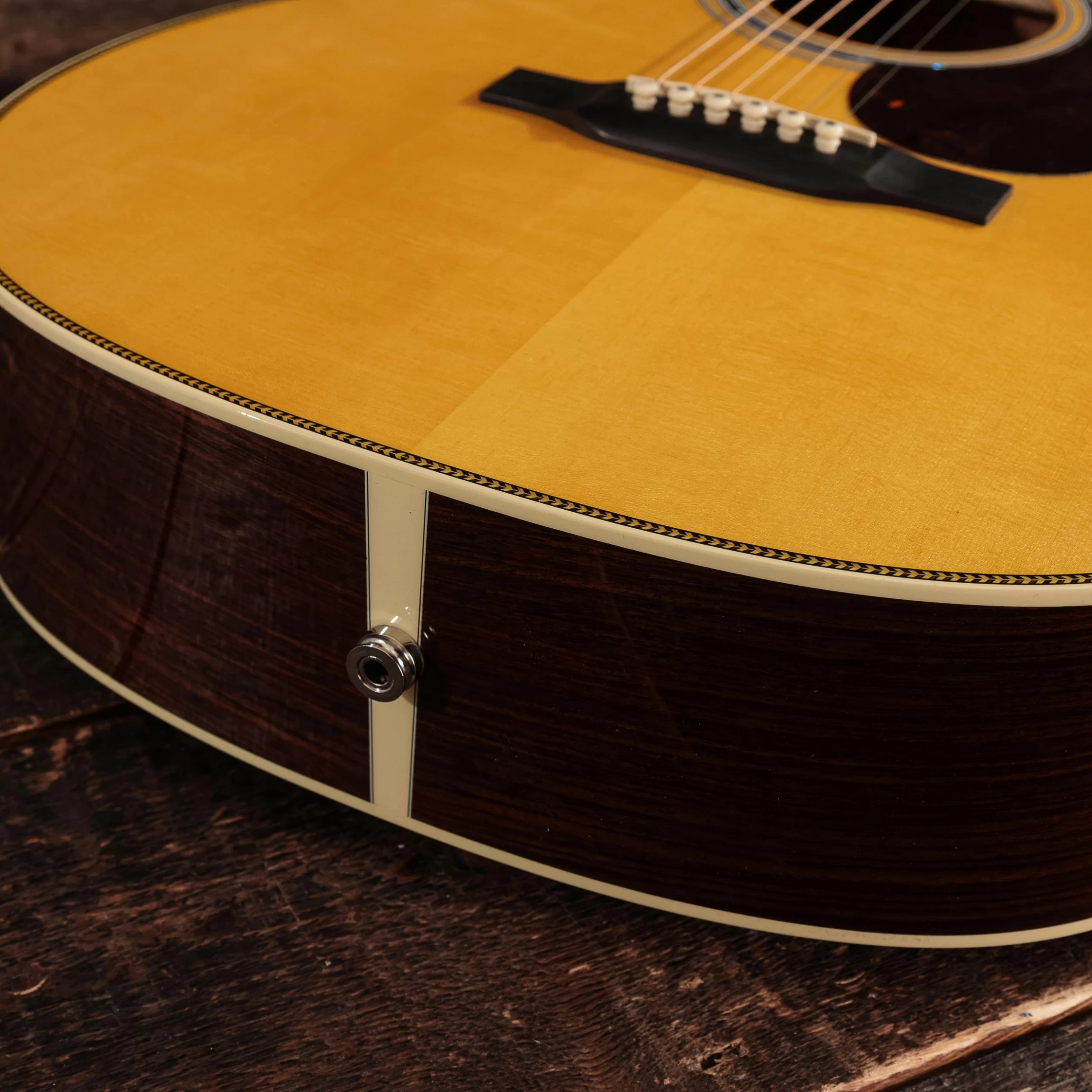 Martin OMJM John Mayer Signature Rosewood Orchestra Electro Acoustic 10 Martin OMJM John Mayer Signature Rosewood Orchestra Electro Acoustic - Image 10