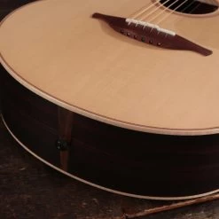 Lowden S-32 Indian Rosewood Back Sitka Spruce Top Acoustic Guitar -Professional Guitar Store S 32IRSS2B26649 S 32IRSS 2B26649 9