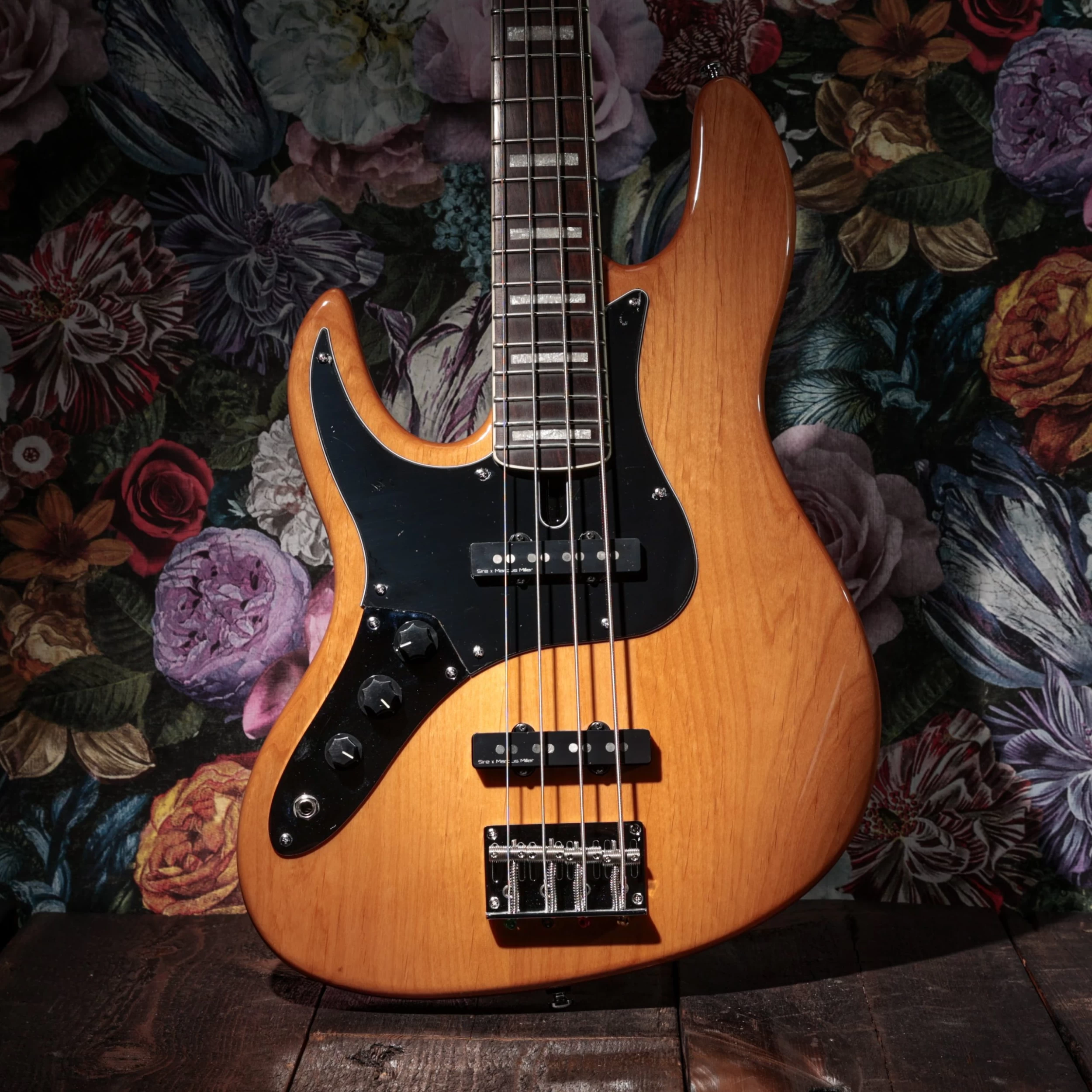 Sire Marcus Miller V5 24 Fret Left-Handed 4-String Bass Guitar In Natural 5 Sire Marcus Miller V5 24 Fret Left-Handed 4-String Bass Guitar In Natural - Image 5