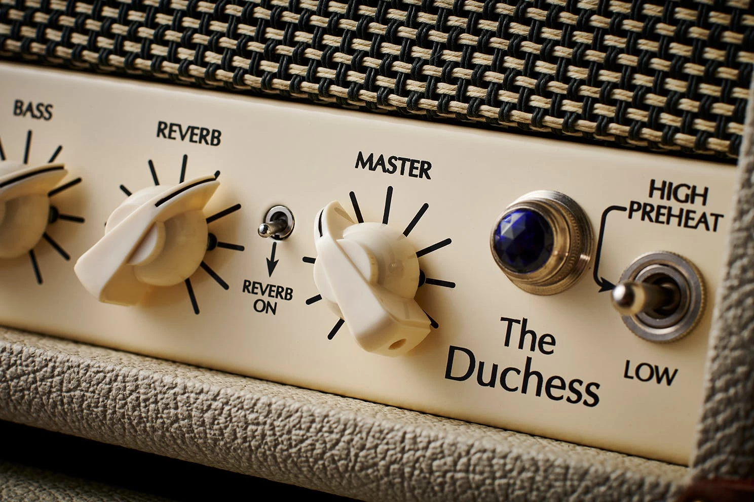 Victory V40H The Duchess Compact Sleeve Guitar Amp Head With 6L6 Valves 8 Victory V40H The Duchess Compact Sleeve Guitar Amp Head With 6L6 Valves - Image 8