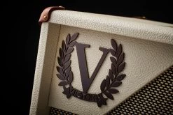 Victory V40H The Duchess Compact Sleeve Guitar Amp Head With 6L6 Valves 15 Victory V40H The Duchess Compact Sleeve Guitar Amp Head With 6L6 Valves -Professional Guitar Store VICV40 COMPACT6L6 the duchess victory amplifier head 6l6 logo angle